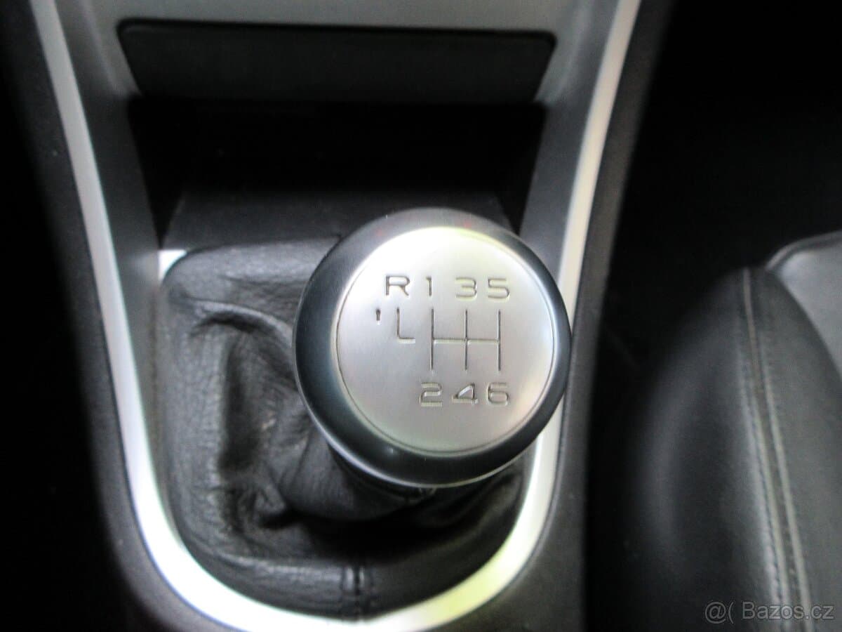 2005 Peugeot 307 - 12