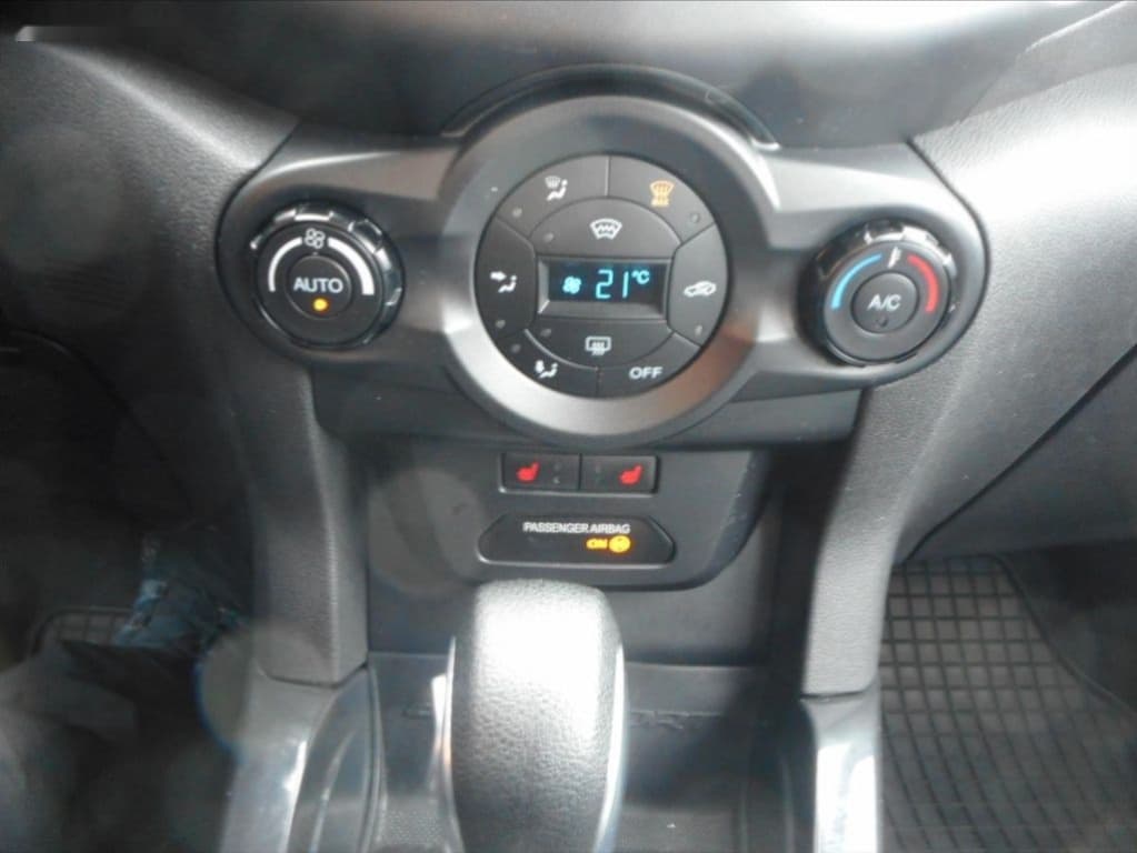 2016 Ford ECOSPORT - 12