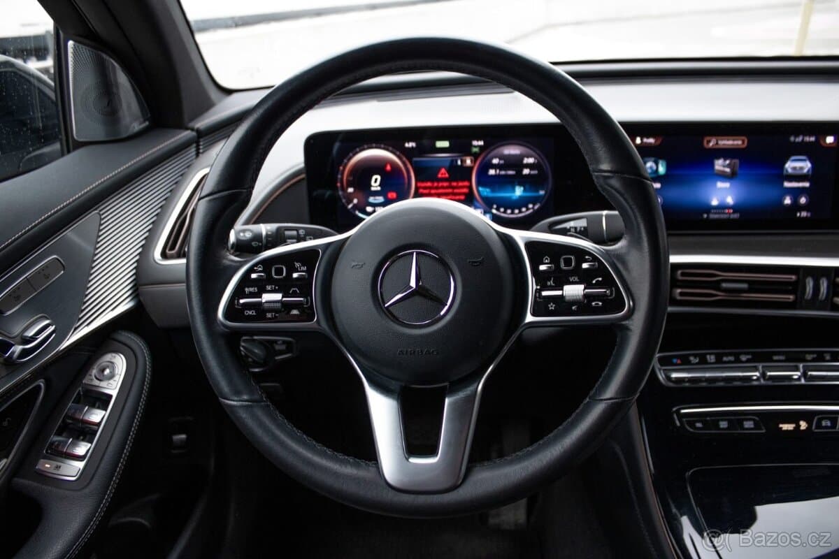 2020 Mercedes-Benz EQC - 12