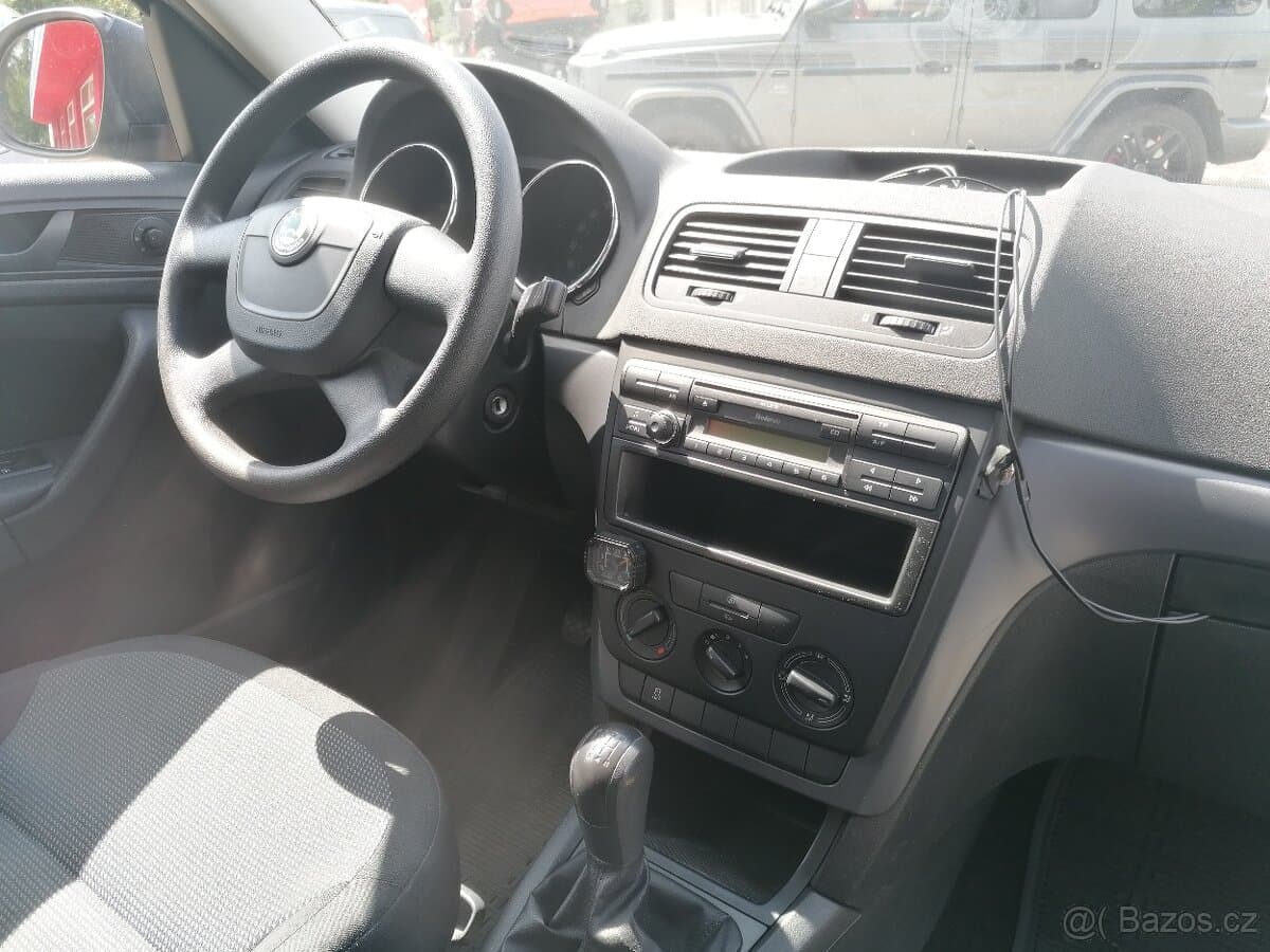 2010 Škoda YETI - 12