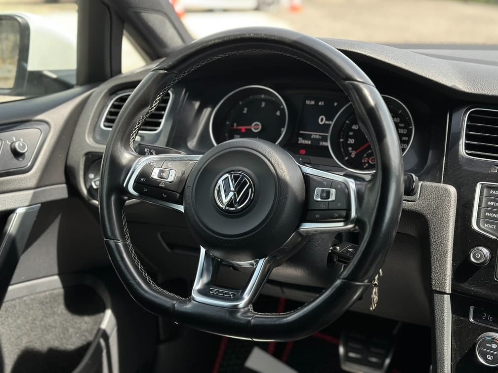 2016 Volkswagen GOLF - 12
