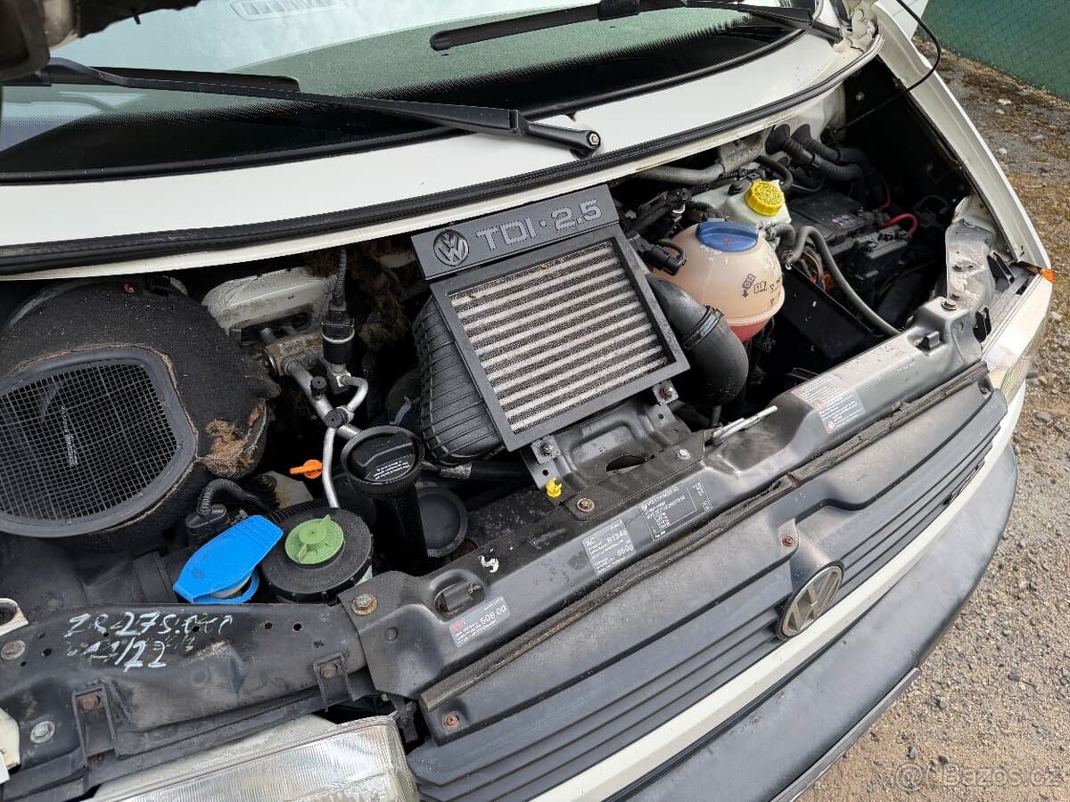 2001 Volkswagen TRANSPORTER - 12