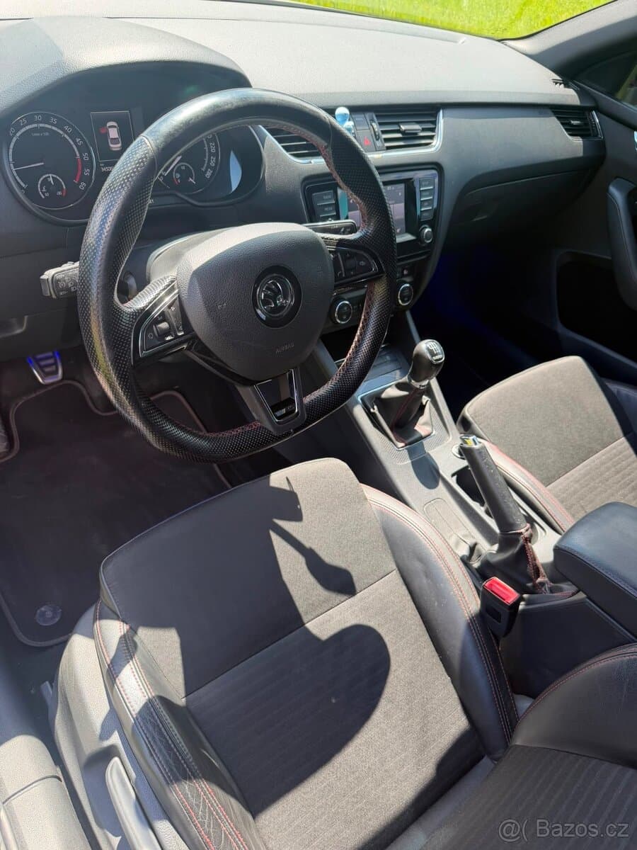2015 Škoda OCTAVIA - 12