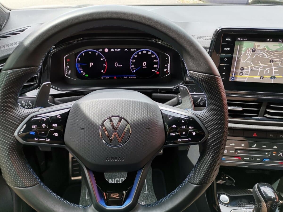 2025 Volkswagen T-ROC - 12