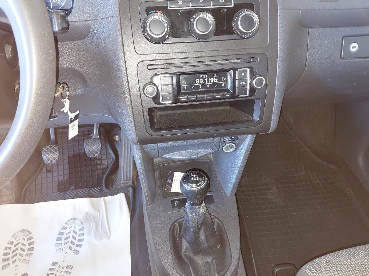 2012 Volkswagen CADDY - 12