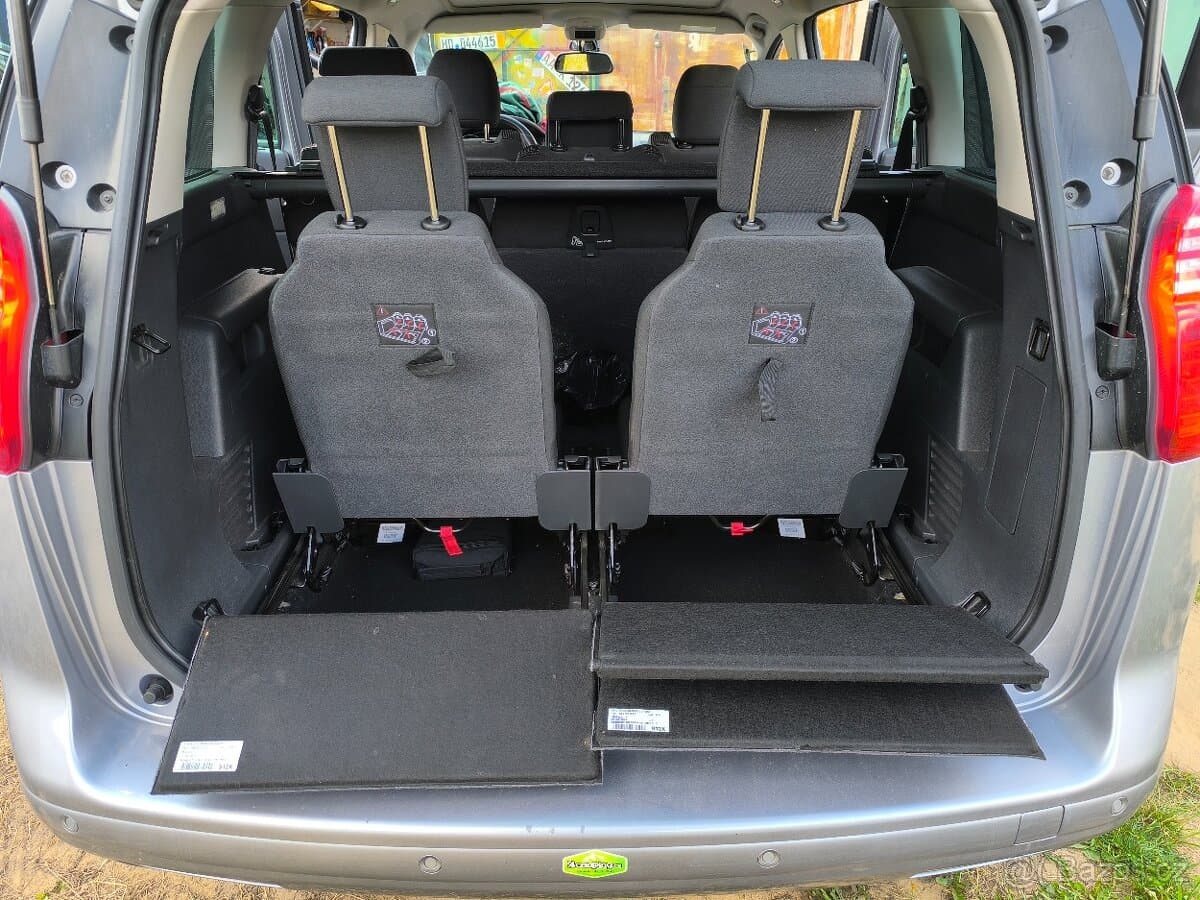 2016 Peugeot 5008 - 12