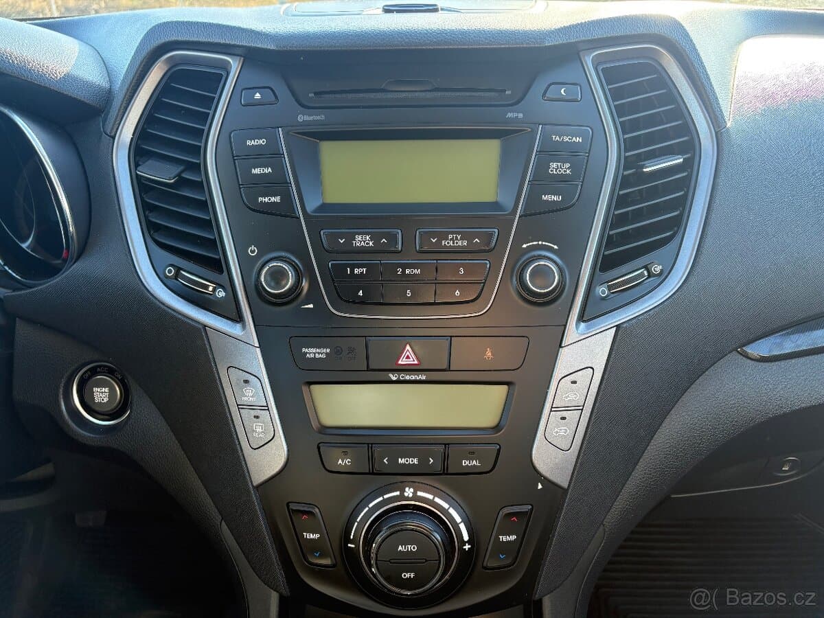 2014 Hyundai SANTA FE - 12