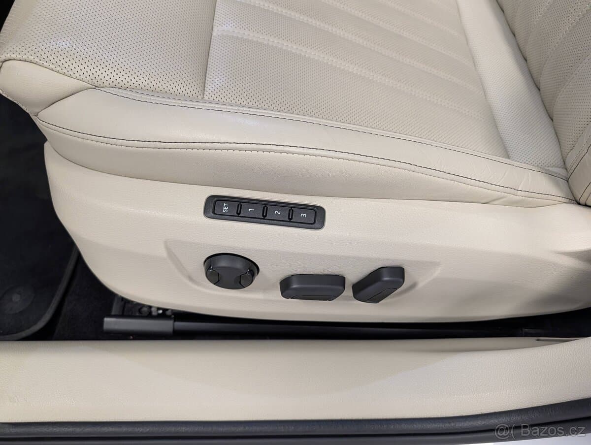 2022 Škoda SUPERB - 12