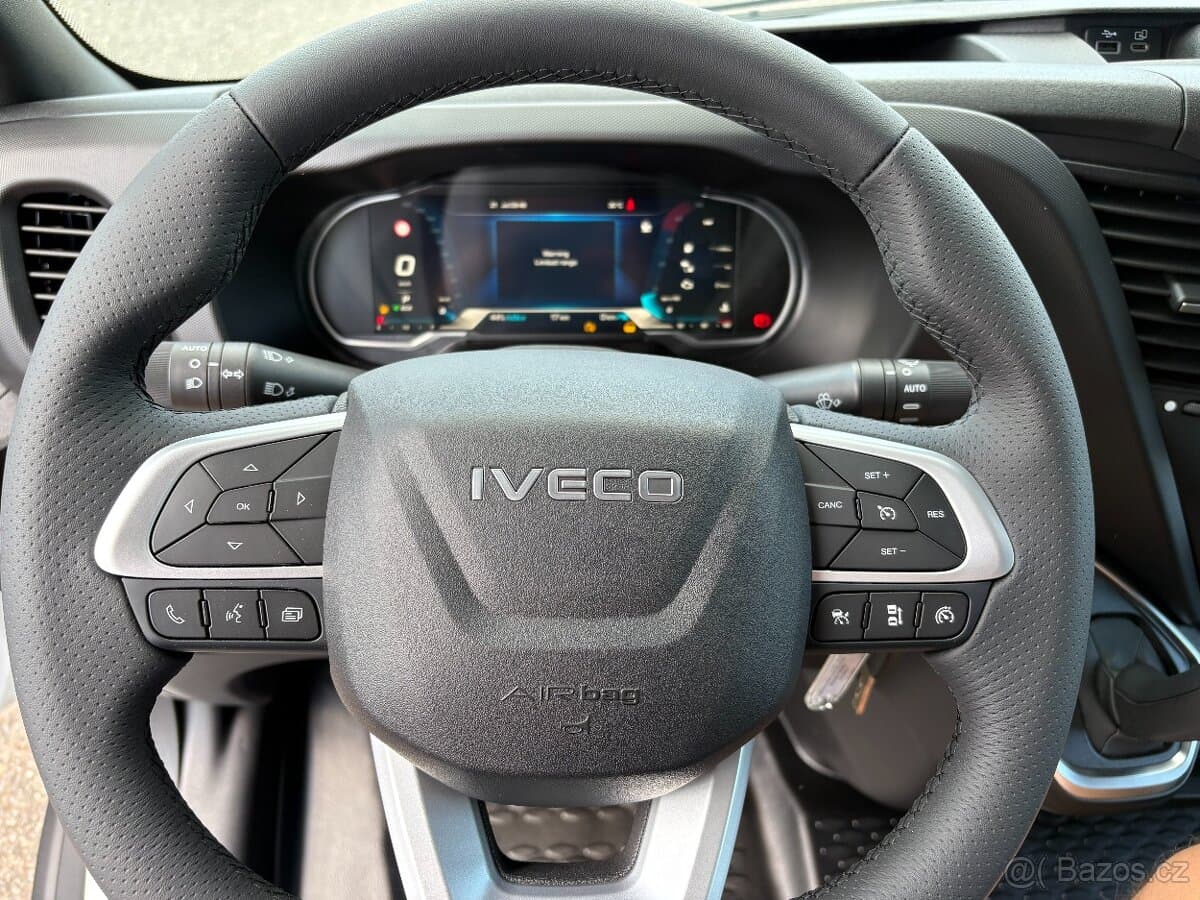 Iveco OSTATNÍ - 12