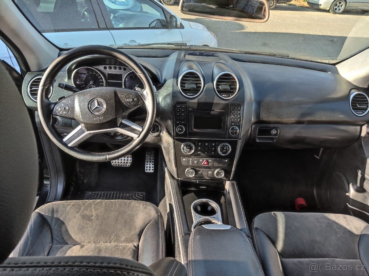 2009 Mercedes-Benz M-CLASS - 12