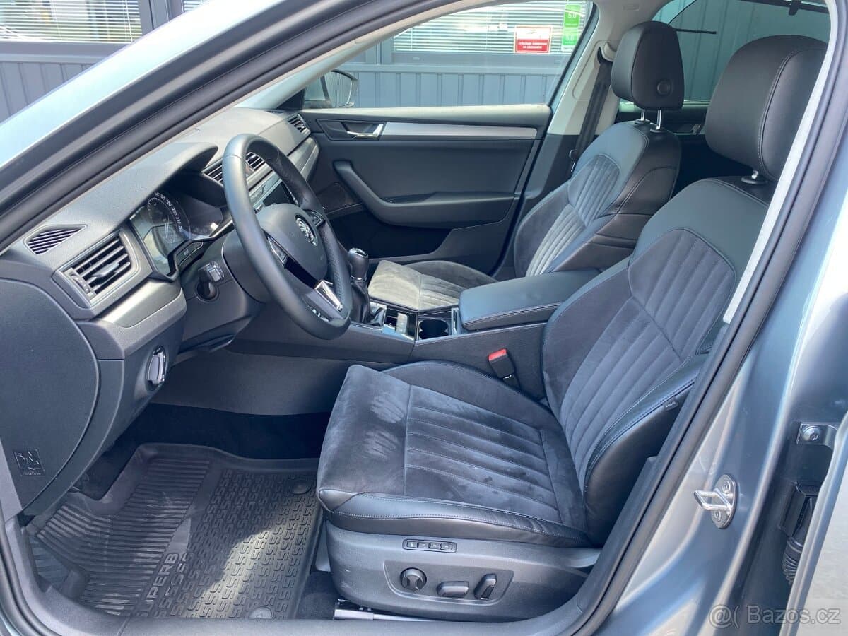 2016 Škoda SUPERB - 12