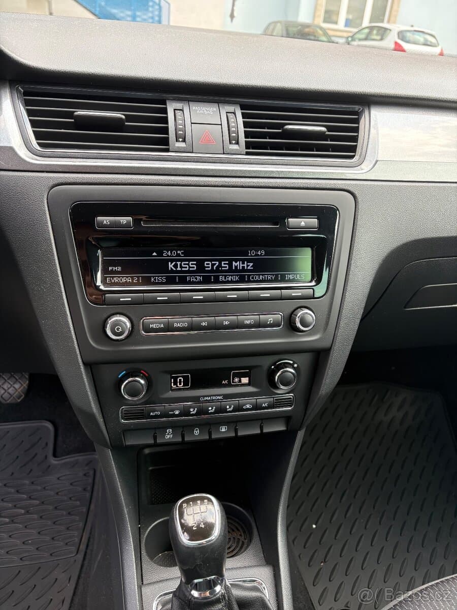 2014 Škoda RAPID - 12