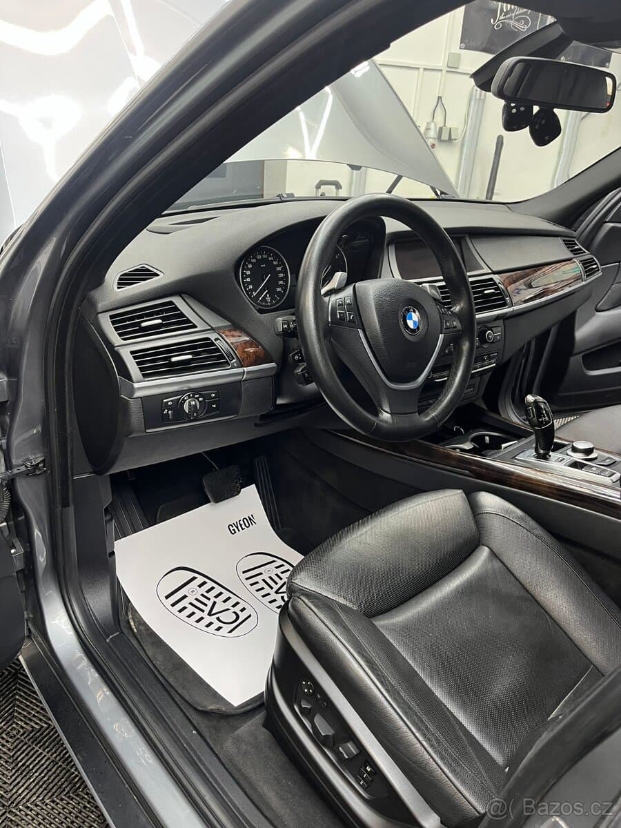 BMW X5 - 12