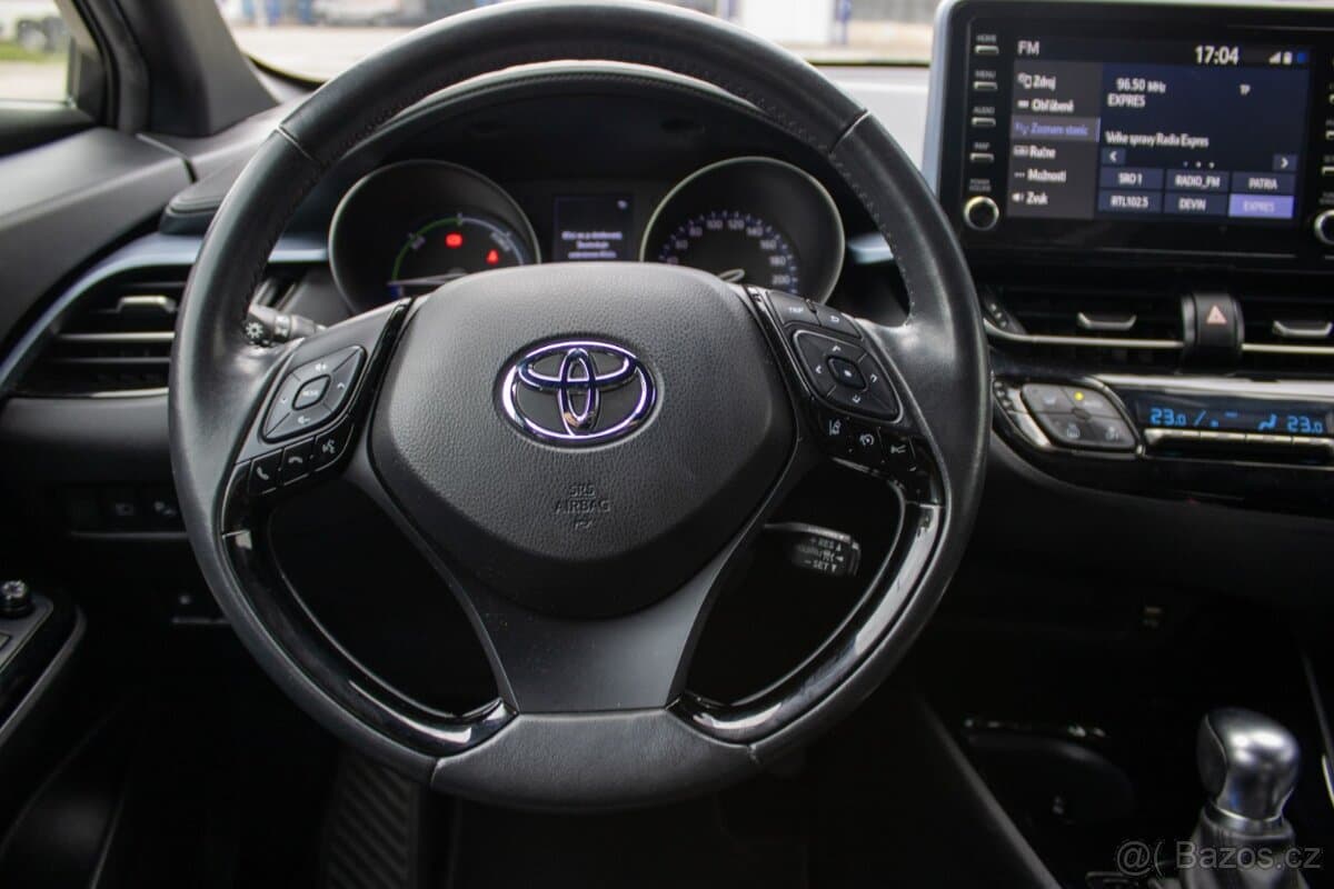 2021 Toyota C-HR - 12