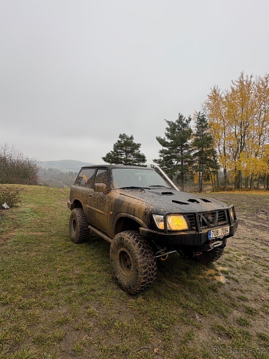 Nissan PATROL - 12