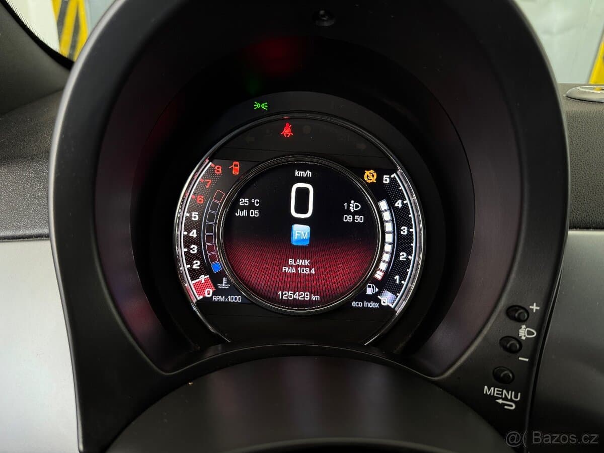 2014 Fiat 500 - 12