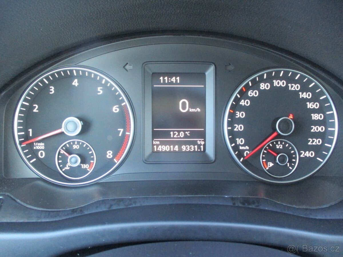 2012 Volkswagen GOLF - 12