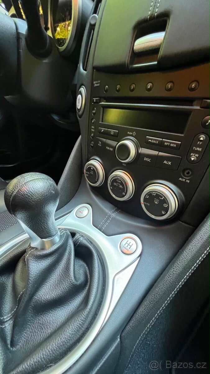 2011 Nissan OSTATNÍ - 12