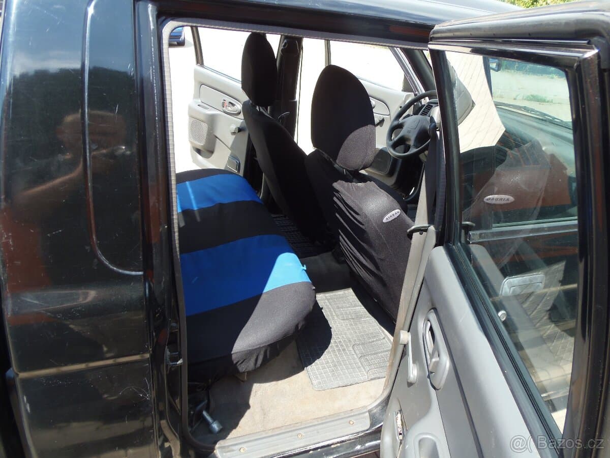 2002 Mitsubishi L200 - 12