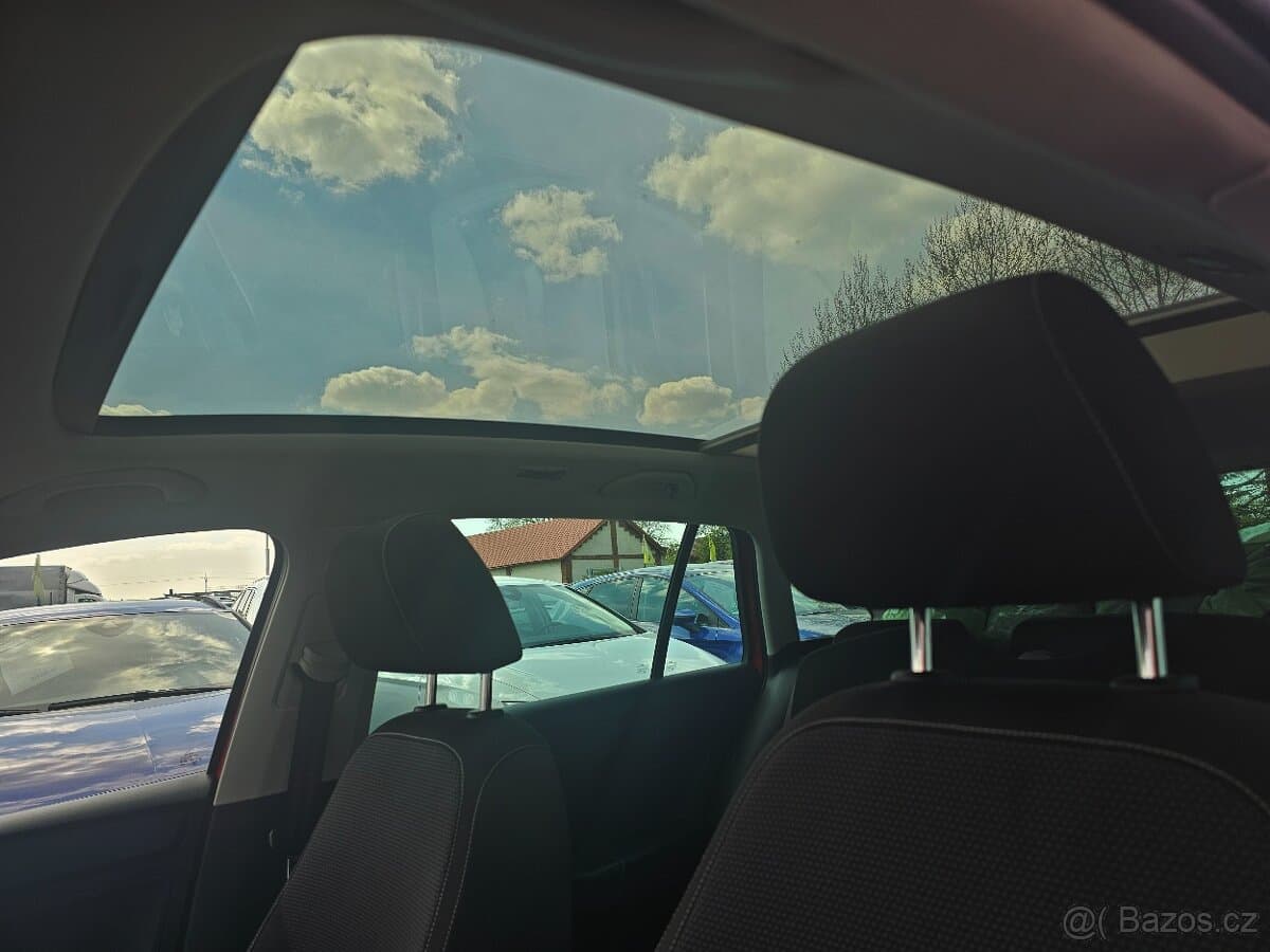 2014 Škoda RAPID - 12