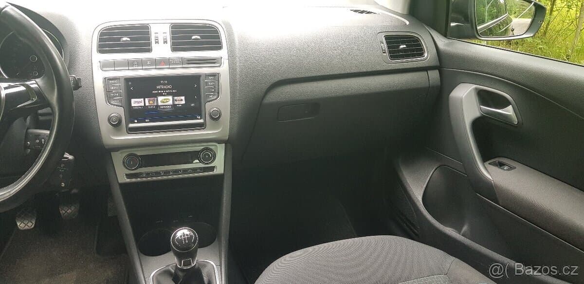 2016 Volkswagen POLO - 12