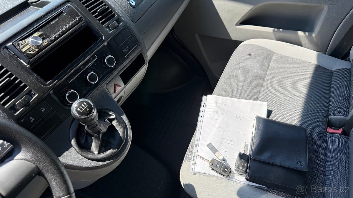 2015 Volkswagen TRANSPORTER - 12