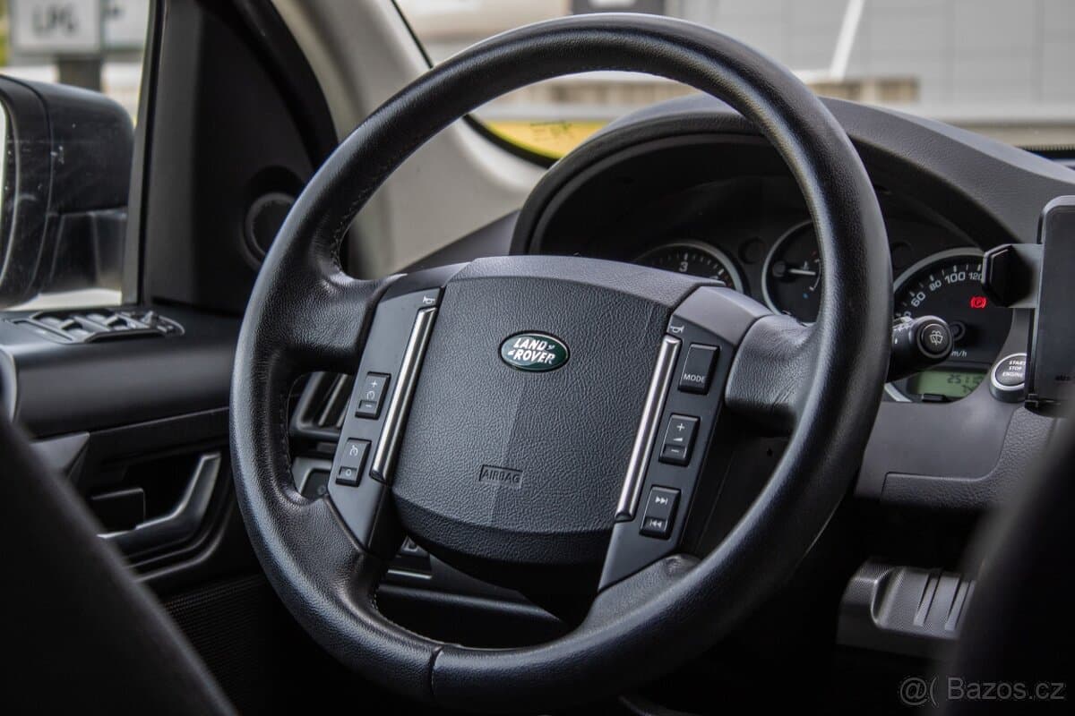 2011 Land Rover FREELANDER - 12