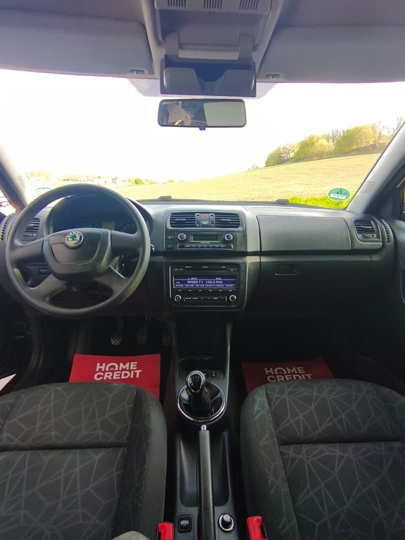 2011 Škoda FABIA - 12