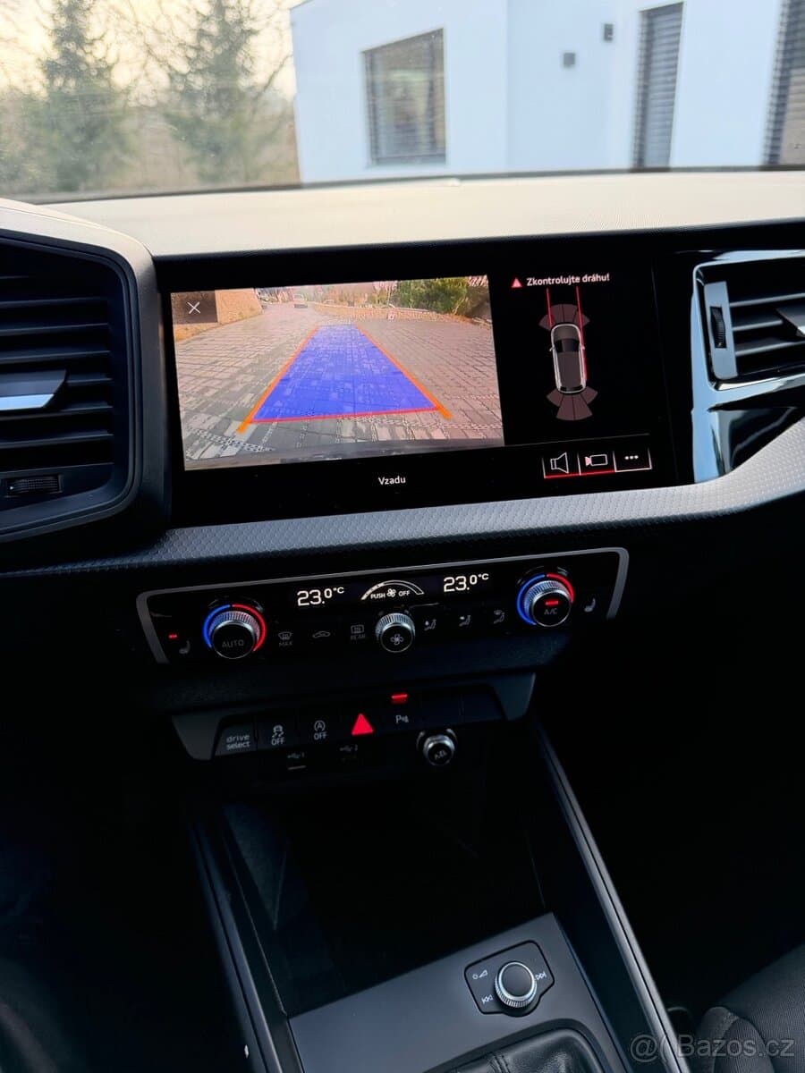 2020 Audi A1 - 12