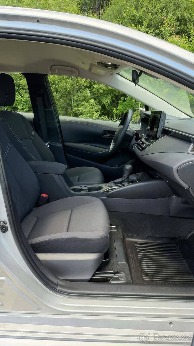 2024 Toyota COROLLA - 12