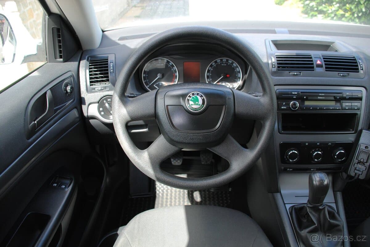 2010 Škoda OCTAVIA - 12