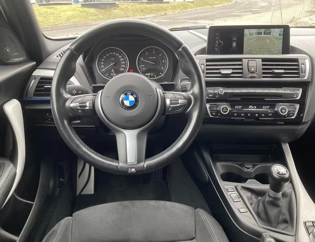 2016 BMW 1-SERIES - 12