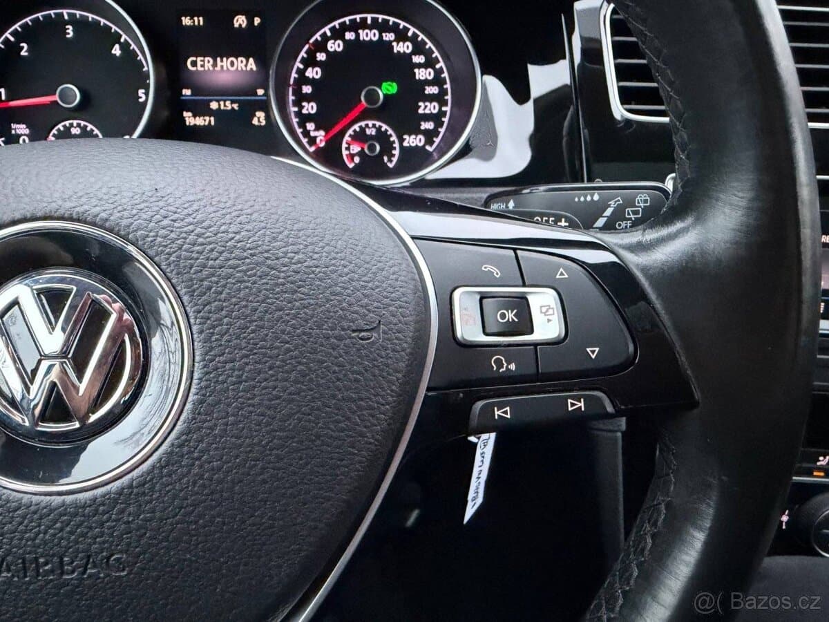 Volkswagen GOLF - 12