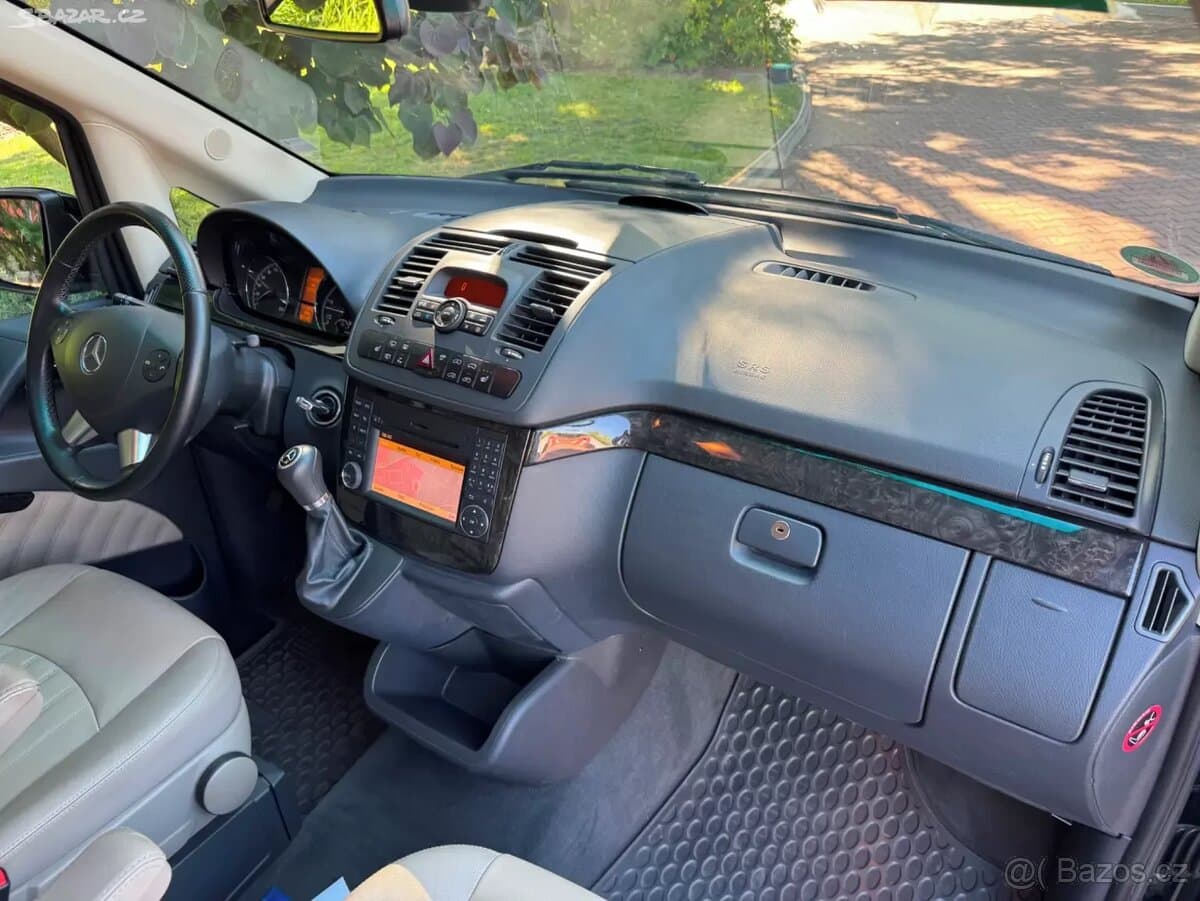 2012 Mercedes-Benz VIANO - 12