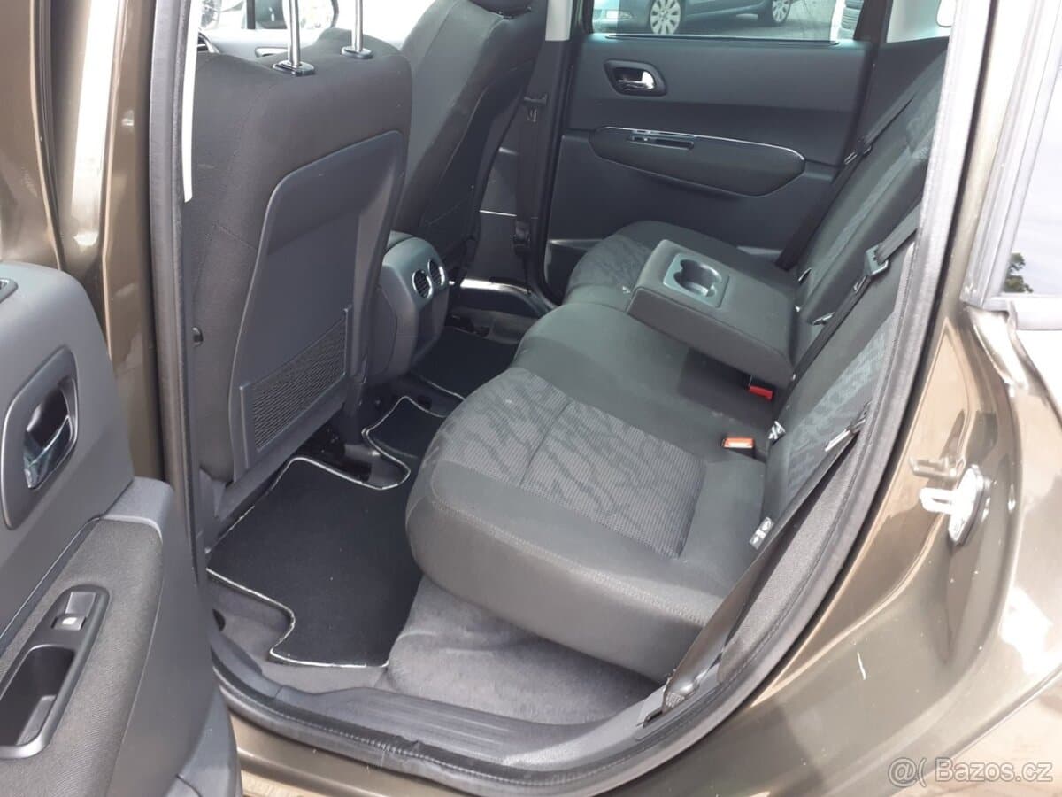 2011 Peugeot 3008 - 12