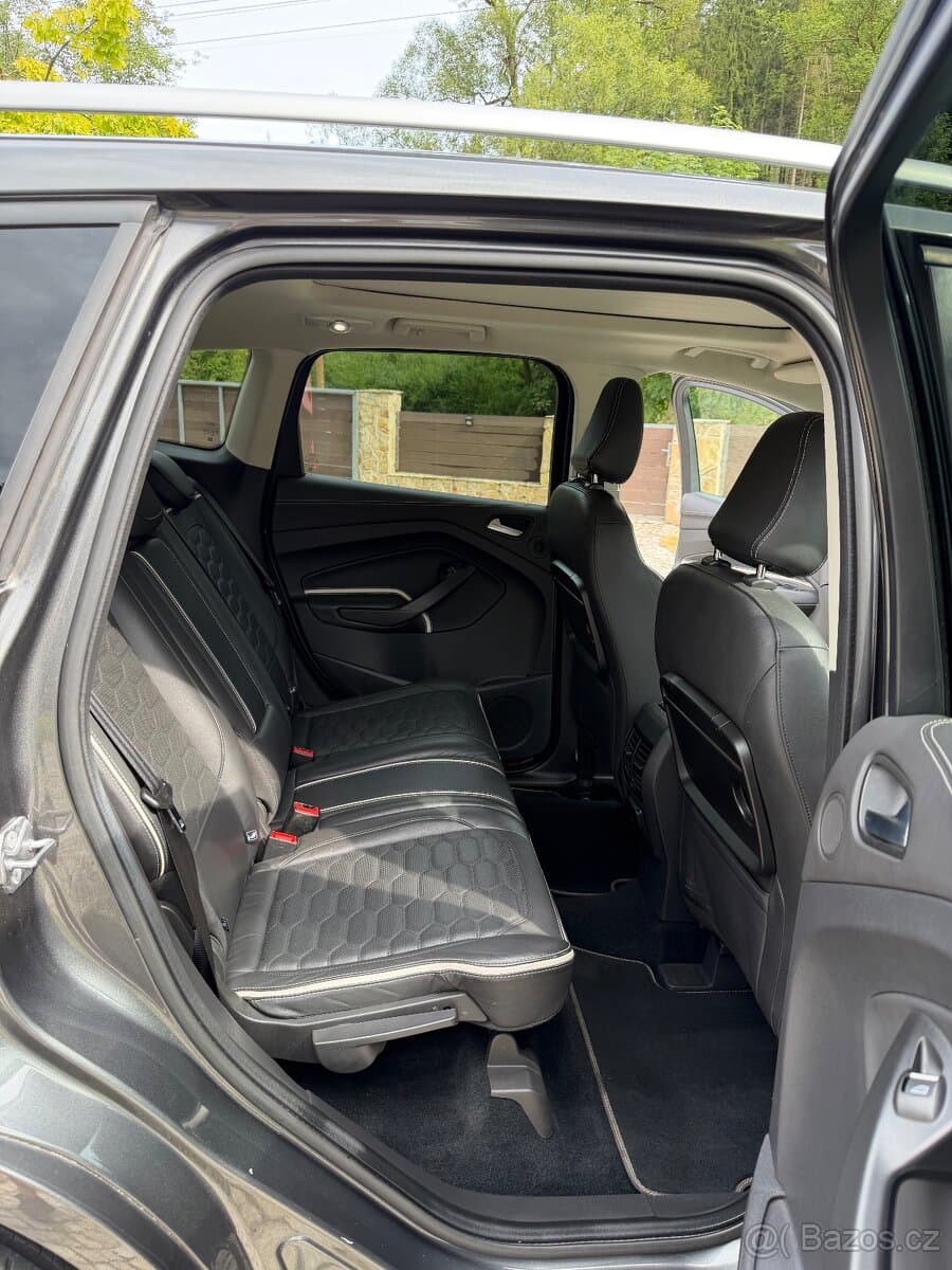 2018 Ford KUGA - 12