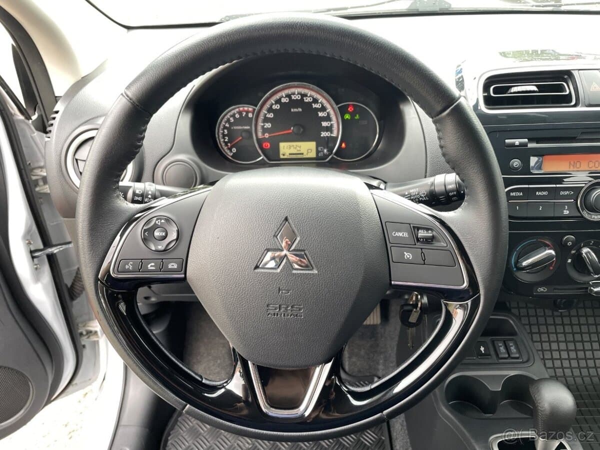 2020 Mitsubishi OSTATNÍ - 12