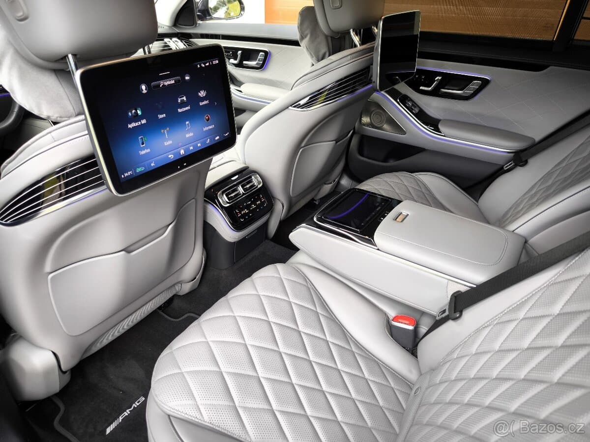 2022 Mercedes-Benz OSTATNÍ - 12