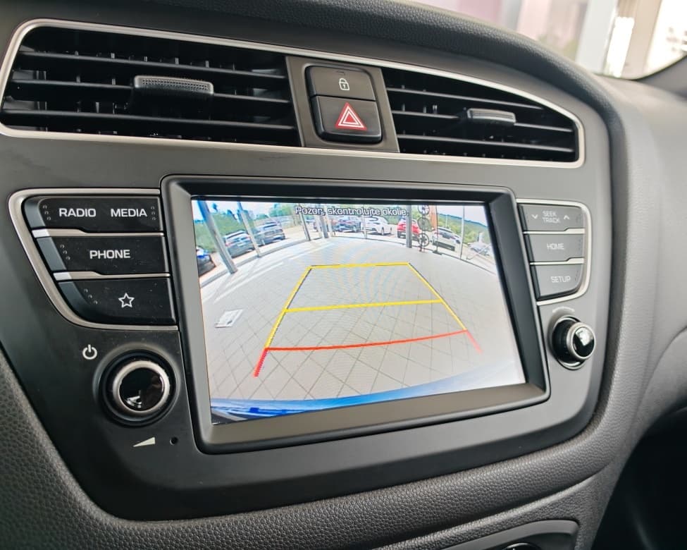 2018 Hyundai i20 - 12