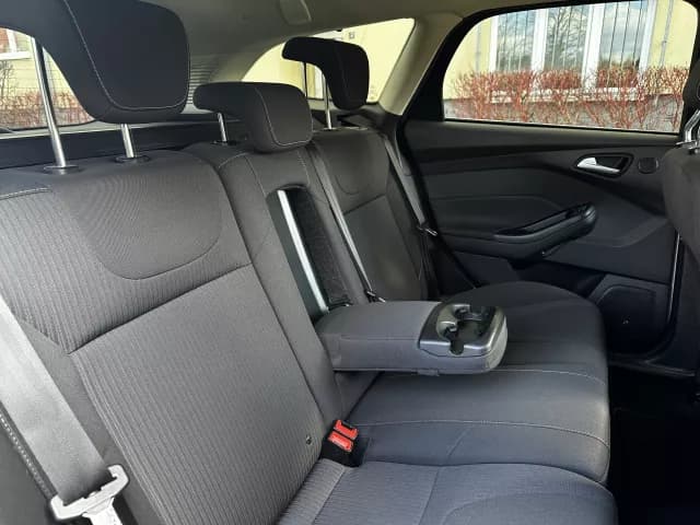 2012 Ford FOCUS - 12