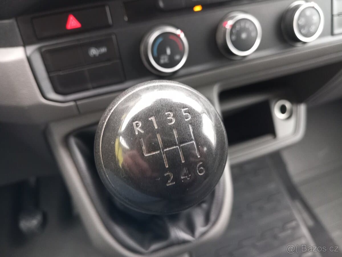 2018 Volkswagen OSTATNÍ - 12