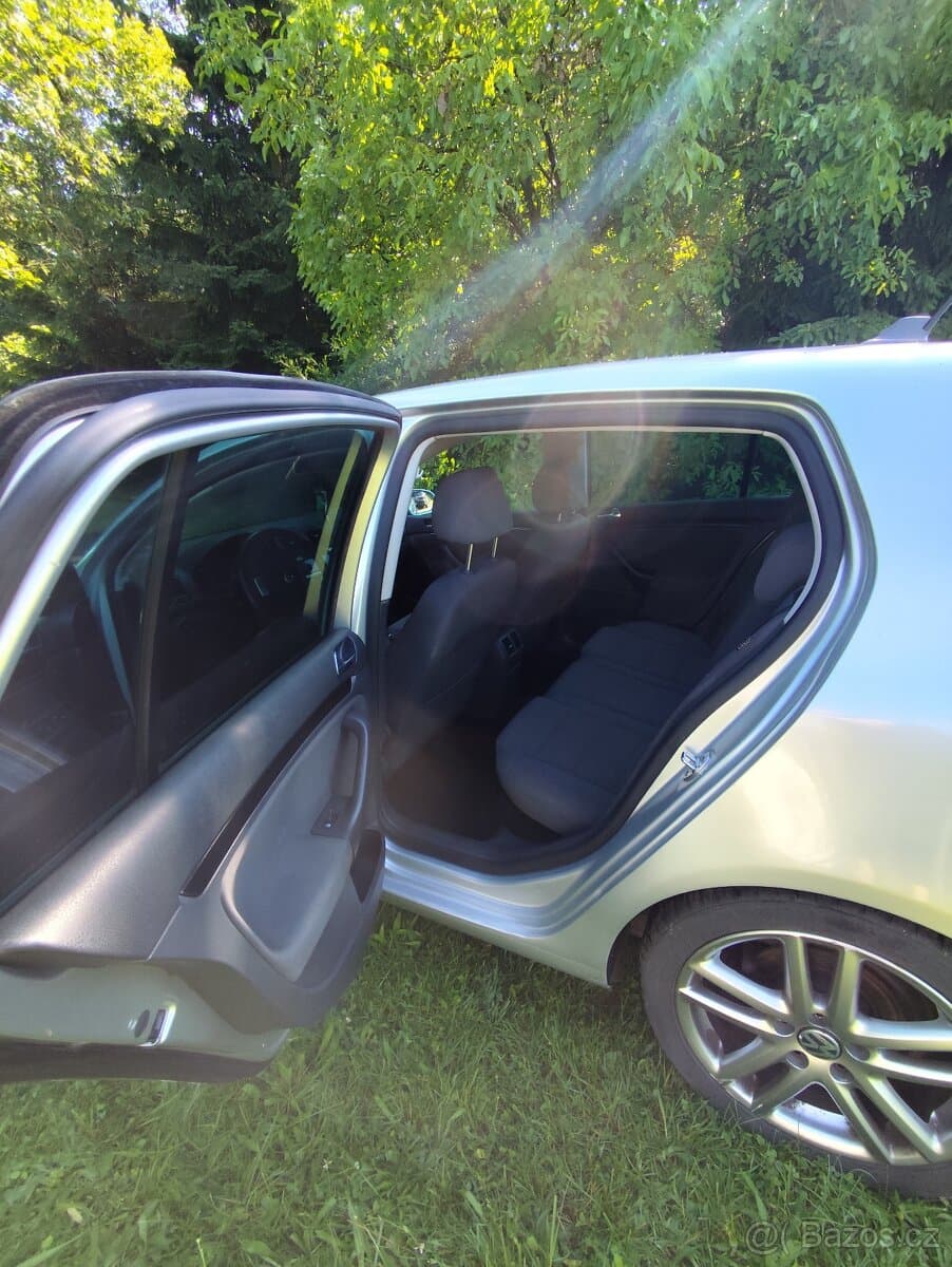 2008 Volkswagen GOLF - 12