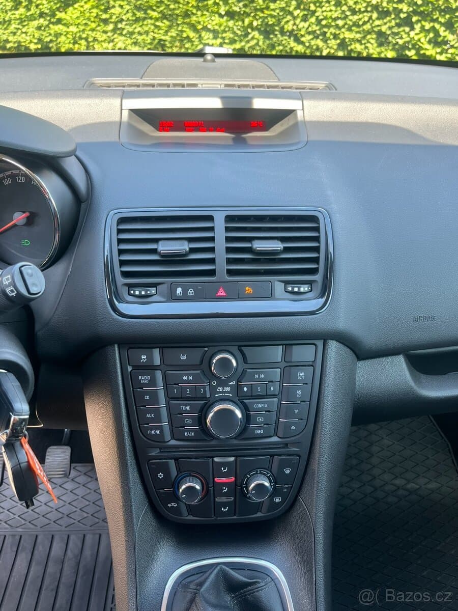 2011 Opel MERIVA - 12