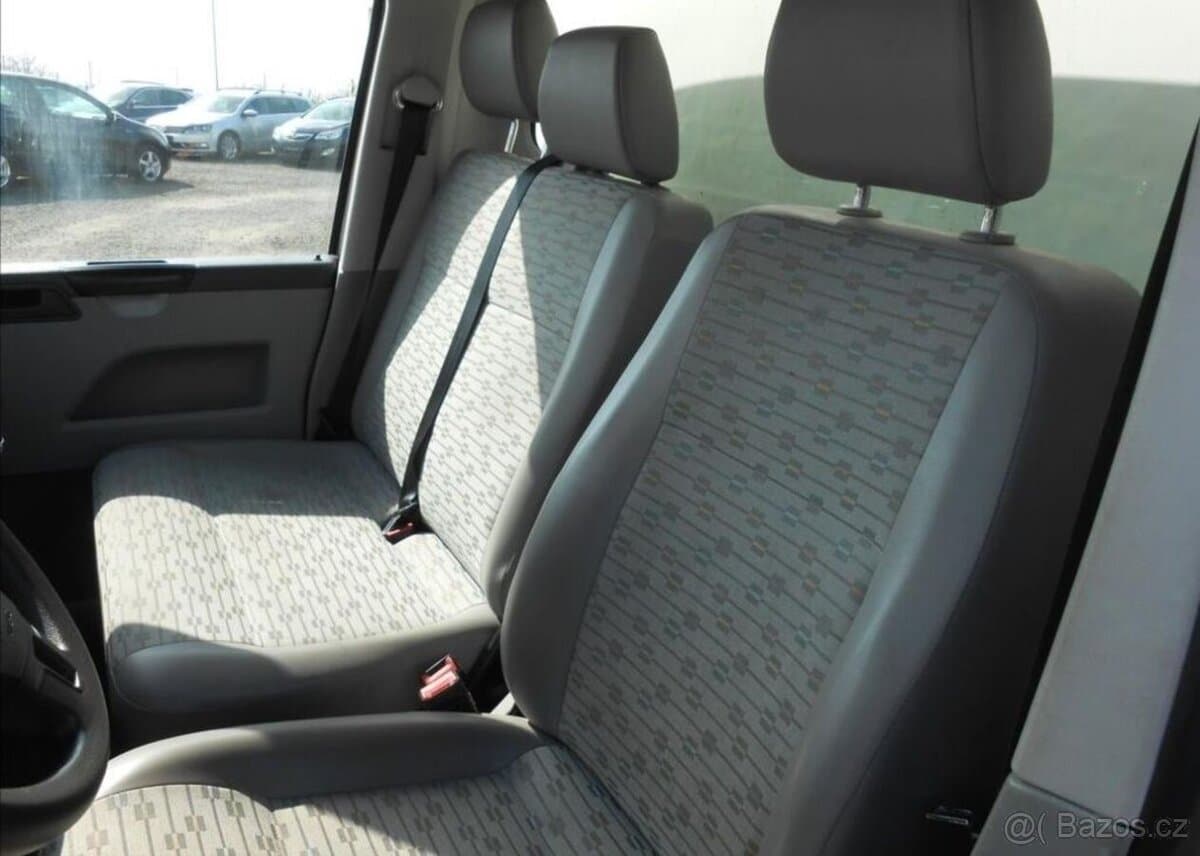2010 Volkswagen TRANSPORTER - 12