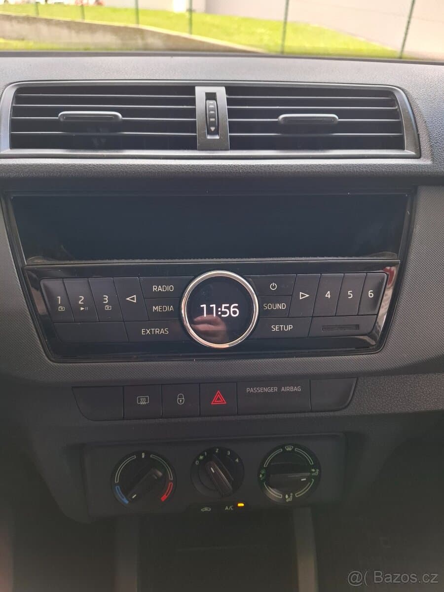 2015 Škoda FABIA - 12
