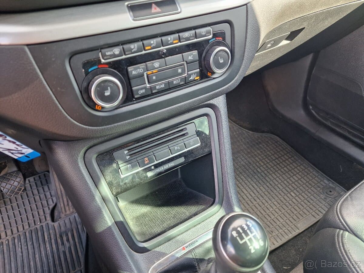 2012 Volkswagen SHARAN - 12
