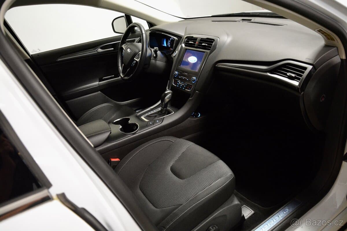 2021 Ford MONDEO - 12