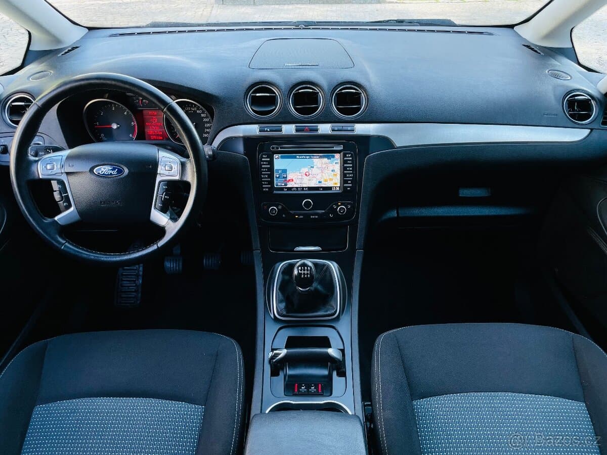 2014 Ford GALAXY - 12