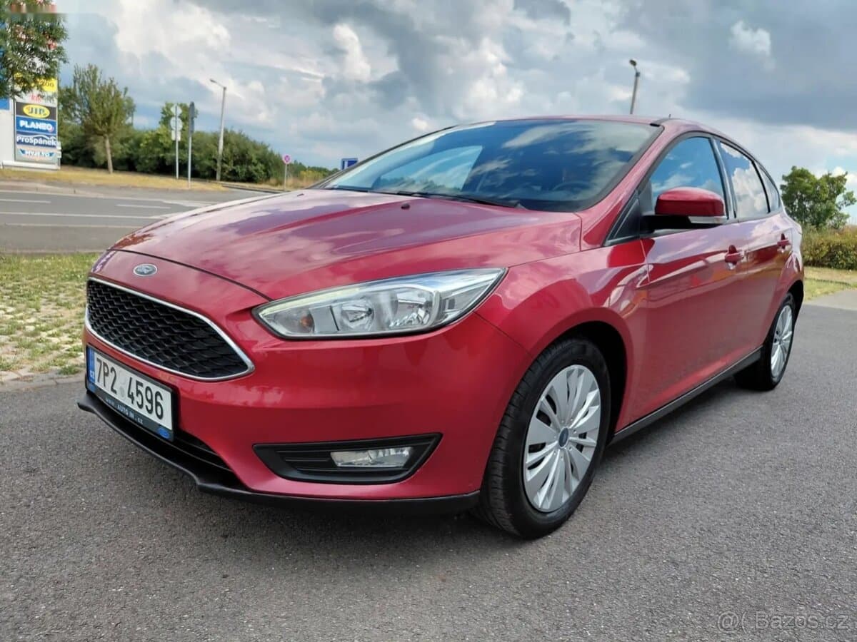2017 Ford FOCUS - 12