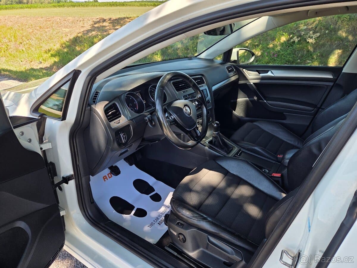 2017 Volkswagen GOLF - 12